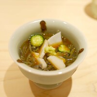新ばし 星野 - 「冷物」天然赤芽蓴菜、三陸の鮑