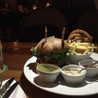 トレーダーヴィックス東京 - 