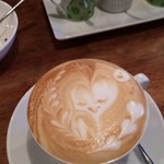 オステリア オージオ ソット - ラテアート♡