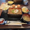 Kyou Horumon Kura - 特選国産牛の牛飯定食 1,298円