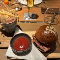  「メトロポリタングリル」 ヒルトン東京 - 