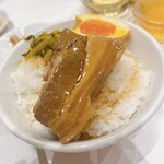 餃子のラスベガス - 魯肉飯(ハーフ)