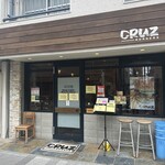 CRUZ BURGERS & CRAFT BEERS - 