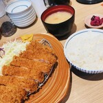 とんかつ檍のカレー屋 いっぺこっぺ - 