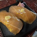 肉と麺せんべろPlus - 大東寿司、テッカテカ！