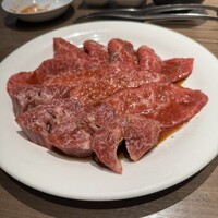 焼肉あきら - 3400円コースのたれ肉　ハラミ、ロース、上ロース