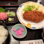 食堂もり川 - メンチカツ定食