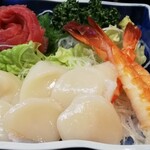 小香女 - 刺身盛り合わせ