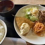 和牛もつ鍋・焼酎酒場 どんまい - 