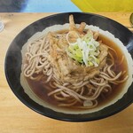 六文そば - ごぼう天そば¥280