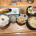 横浜家系ラーメン 中野家 - 銀鱈西京焼き定食¥1,100