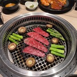 焼肉敷島ぽんが - 