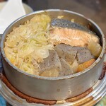 1秒卓上ハイボールともつ焼き けむり - 