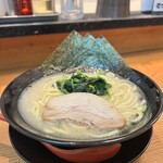 横浜家系ラーメン 若草家 春日井店 - 