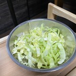 ホルモン たくちゃん - 鉄板焼き用キャベツ