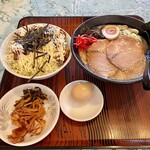 九州の味 壱骨麺 - 料理写真: