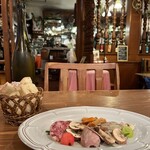 ワインとお肉料理 レストランMINORIKAWA - 