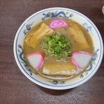 山為食堂 - 中華そば（アップ）