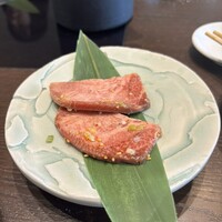 飛騨牛一頭家 馬喰一代 長良本家 - 