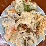 銚子屋 - 天ぷら盛り合わせ620円