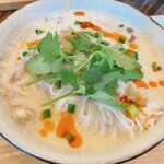 I’LULU CAFE - トムカーガイ（大盛）　¥1,100-