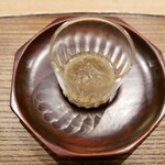 虎白 - 「先付」キャビアのスープ 2020年10月