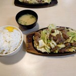 びっくり亭 - 焼肉（1.5人前）＆ご飯（大）