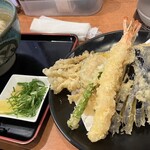 讃岐のおうどん 花は咲く - 