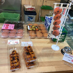 八野ファーマーズマーケット - みたらし団子1本100円