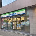 FamilyMart - 