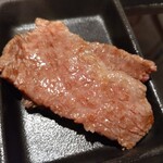 SATOブリアン - 神戸牛トモサンカク。特製スパイスをつけて食べたら、天上のおいしさ！