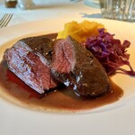 コート ドール - エゾ鹿のロースト