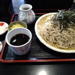 船橋や - ざる蕎麦　中盛り　750円