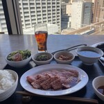 Yakiniku E Faibu Toku - 