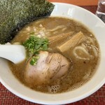 麺や 福々三座 - 煮干し豚骨