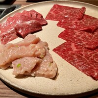 焼肉うしごろ 新宿三丁目店 - 