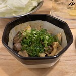 串カツ田中 - 牛すじ土手