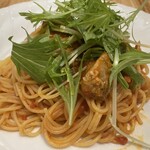 Osteria Animate - 鶏肉と水菜のトマトソースパスタ