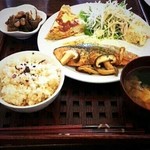 カフェ・ド・モコ - 玄米定食