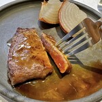 美味いもん屋 わ多なべ - 米沢牛のすき焼き-タマネギ-
