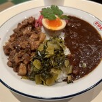 STAND303 - カレー魯肉飯