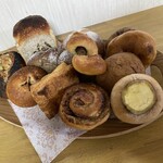 天然こうぼぱん とことこ - ちょいと角度を変えて、ハイ・チーズ(^_−)−☆