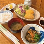 Himawaritei - コロッケ定食（1100円）