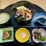 233570373 - 海鮮丼定食(税込1,408円)