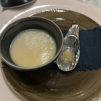アッシュ - 
