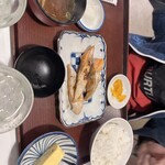 炭火焼魚定食と釜戸ごはん 天四食堂 - 
