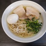 麺屋22ふぅふぅ - 料理写真:ら～めん+味玉