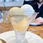 Giolitti Cafe - ほうじ茶、ホワイトチョコブルーベリー、温州みかんのジェラートセット