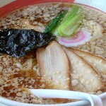 Kourakuen - 背油中華そば590円＋麺かため0円+薬味抜き0円