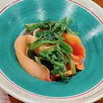 勢麟 - 一色の赤貝と秋田の芹の辛子和え